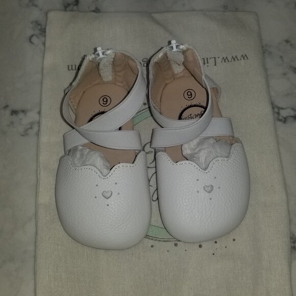 Little Love Bug Company Other - Little Love Bugs barefoot sole White Sophia